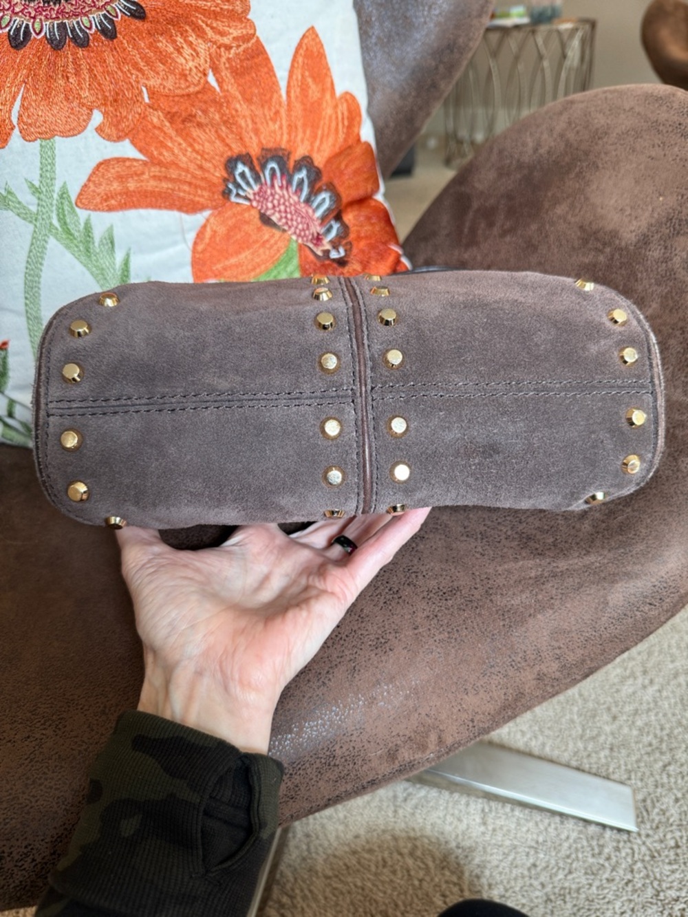 MICHAEL KORS SUEDE BAG - Picture 9 of 15